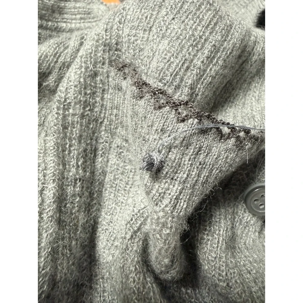 NWT J. Crew Sz M Featherweight Cashmere Pointelle Cardigan $138 - Picture 8 of 8